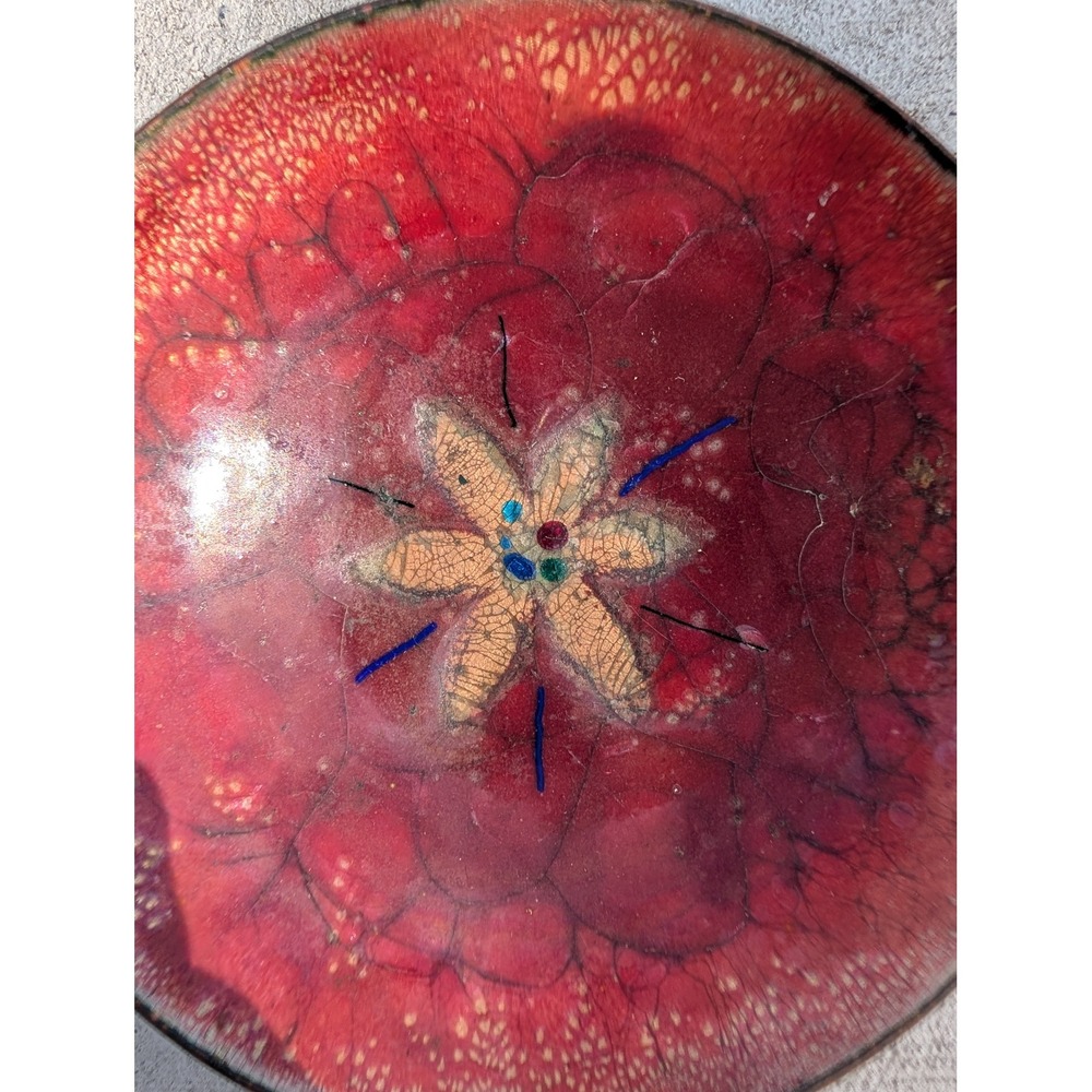 Vintage MCM Red Enamel on Copper Trinket Dish Flower Oxblood Studio Art 4" - Picture 3 of 5